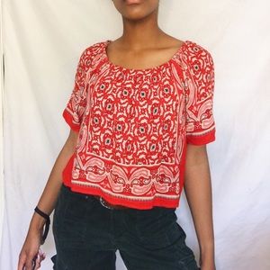 RED PRINT CREAM CROPPED TOP BLOUSE